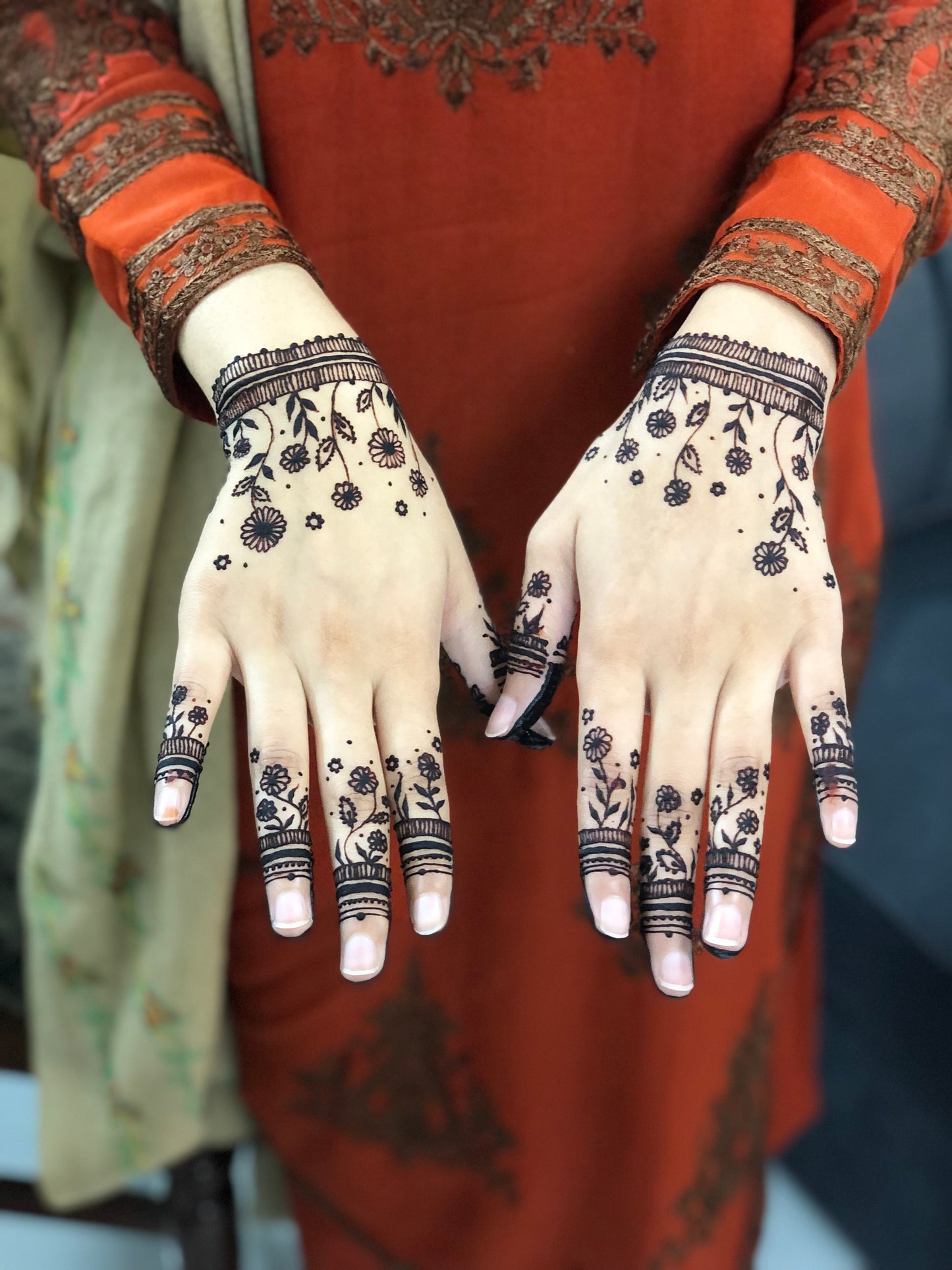 Instant (emergency) Mehndi